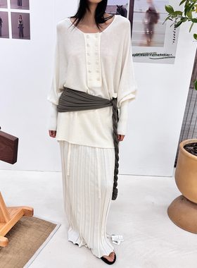 o cloche code 25年秋季  双排扣宽松卫衣 绵羊绒坑条半裙