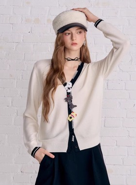 Aimme sparrow25FW 可爱挂饰针织开衫