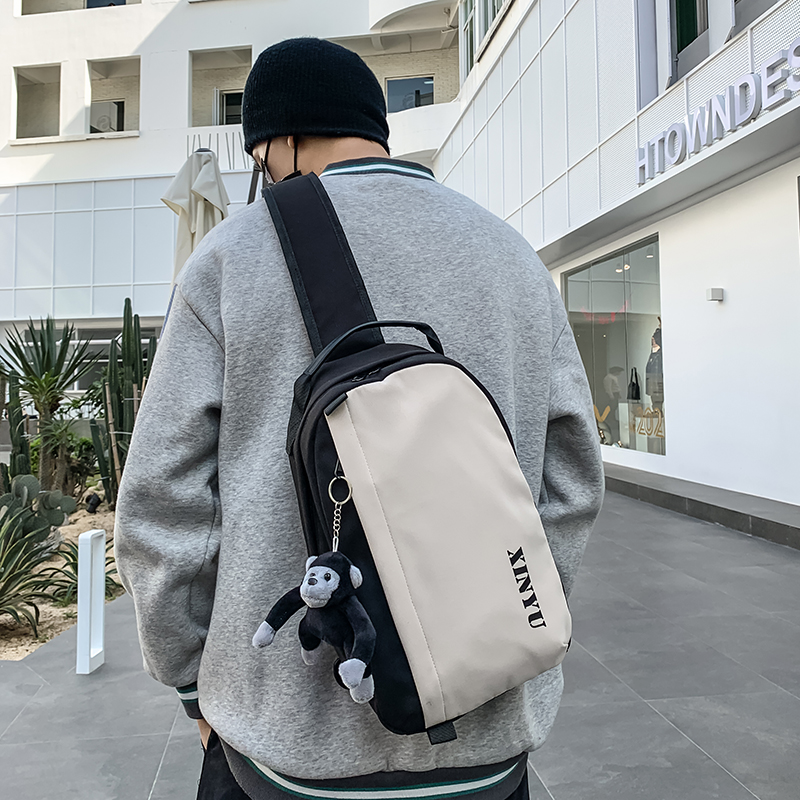 大容量男斜挎包 潮牌休闲胸包11寸平板ipad背包夏季ins帆布单肩包