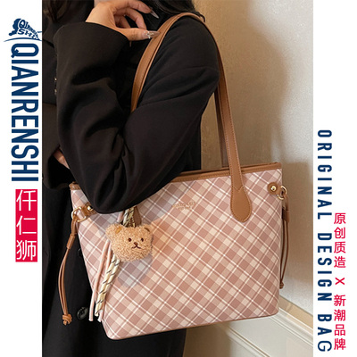 学生上课托特包女2025爆款超火手提包小个子单肩包大容量可放电脑