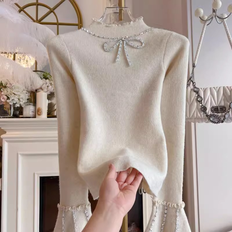 修身钉珠新款针织衫晶巴茵半高领