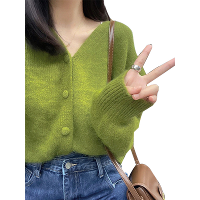 针织V领开衫加厚牛油果绿毛衣