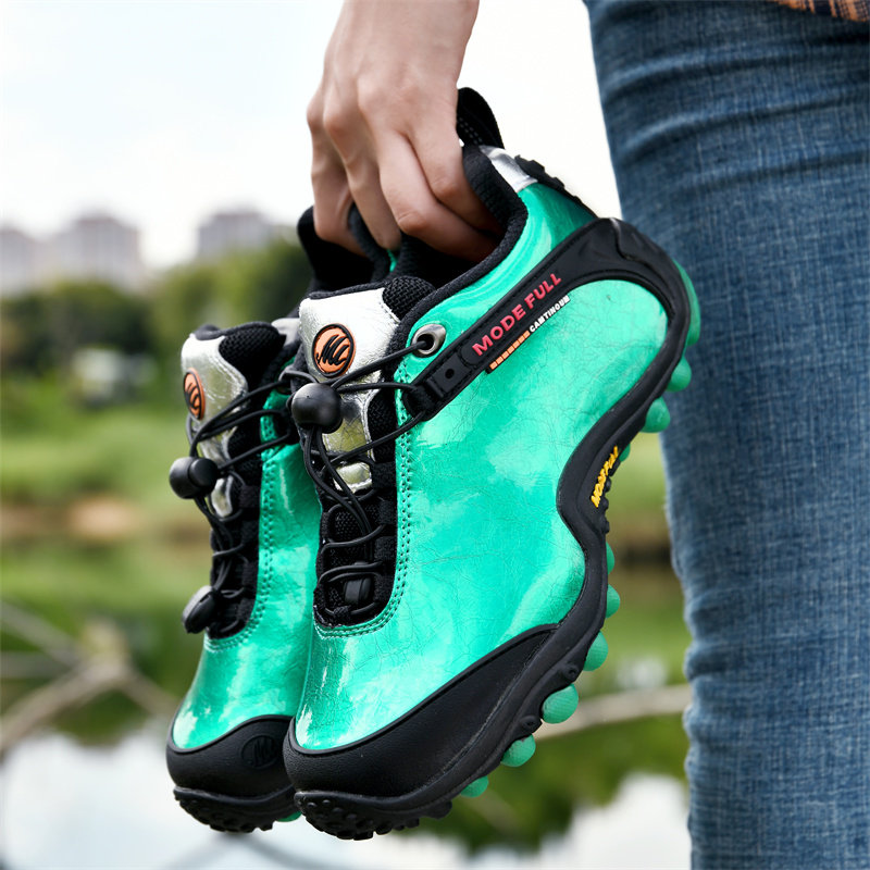 麦乐特价轻便登山鞋女低帮真皮徒步鞋防水防滑户外时尚秋冬旅行鞋