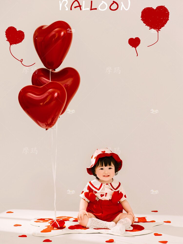 可爱女宝拍照衣服主题影楼写真艺术百天宝宝摄影服装百日照百天照