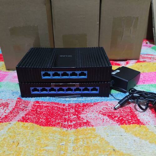 TP-LINK 全千兆5口8口交换机SG1008M SG10