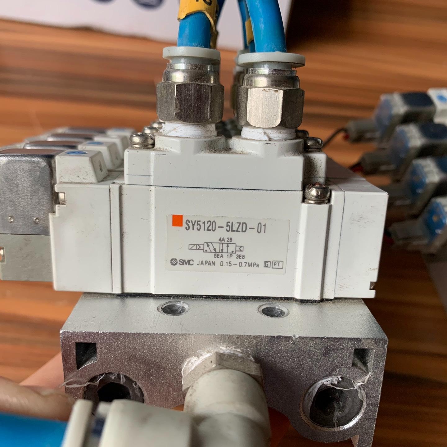 日本电磁阀SY5120-5LZD-01实物图 现货