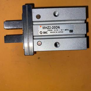 气动手指MHZ2一20DN 产品没有问题可以 新旧如图