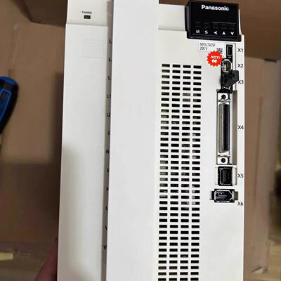3KW驱动器 MFDLTA3SF成色漂亮 装机充新无压力