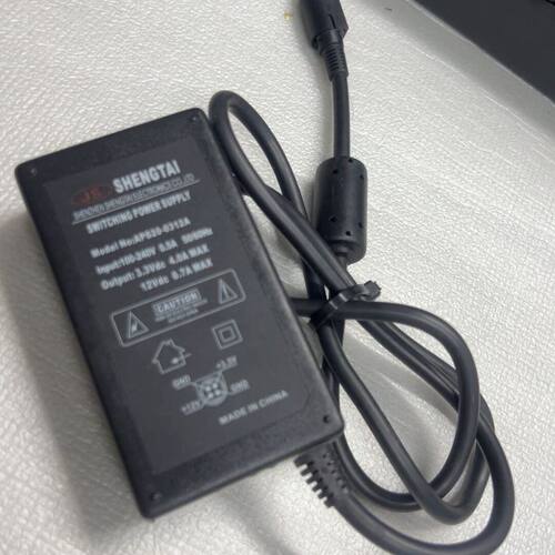 JS SHENGTAI 电源适配器 型号：APS20-0