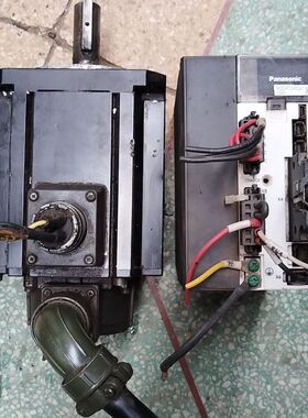 MDDHT5540CA1电机MHME152GCGM实物拍