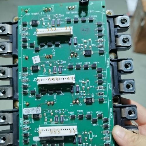 AB700系列132KW模块驱动板349896-A02  M