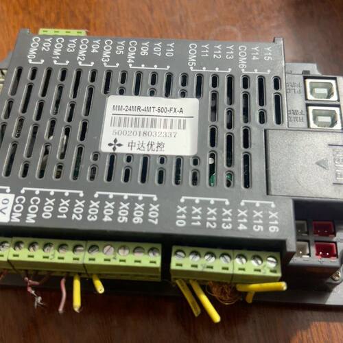 中达优控5寸一体机  MC-24MR-4MT-F500-FX