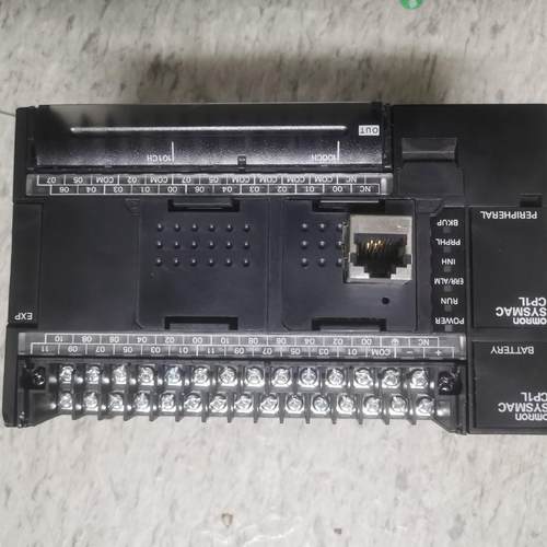 拆机CP1L-M40DT1-D+CP1W-ETN6