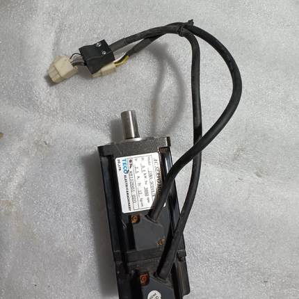 东伺服电机ISMA-SC04A7K 400W  实物图