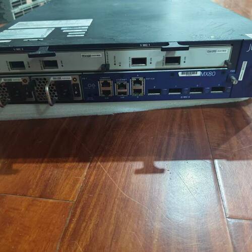 JUNIPER MX80
