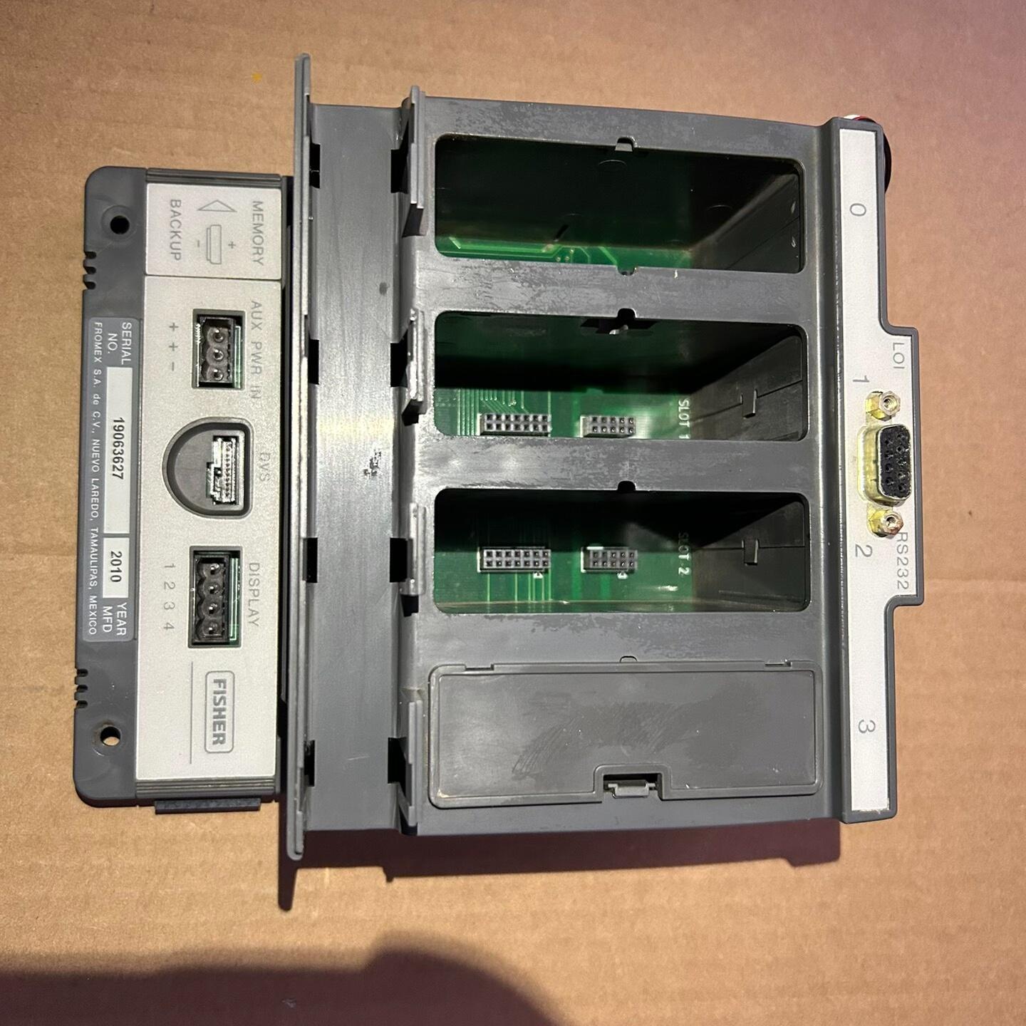 美国FISHER费希尔 控制器 要的联系只有模块在 型号