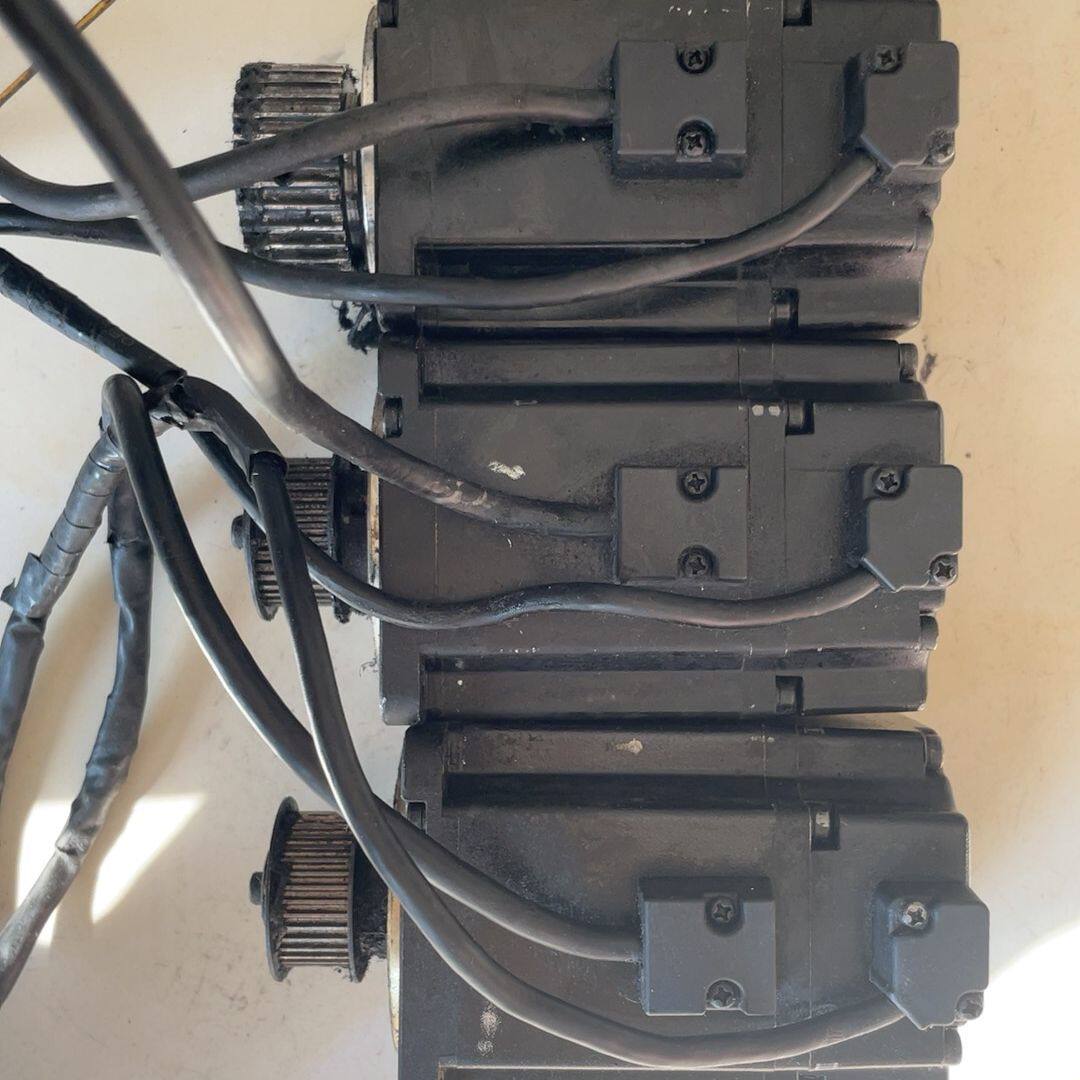 台达电机 ECMA-C20804R7 拆机 成色实物图