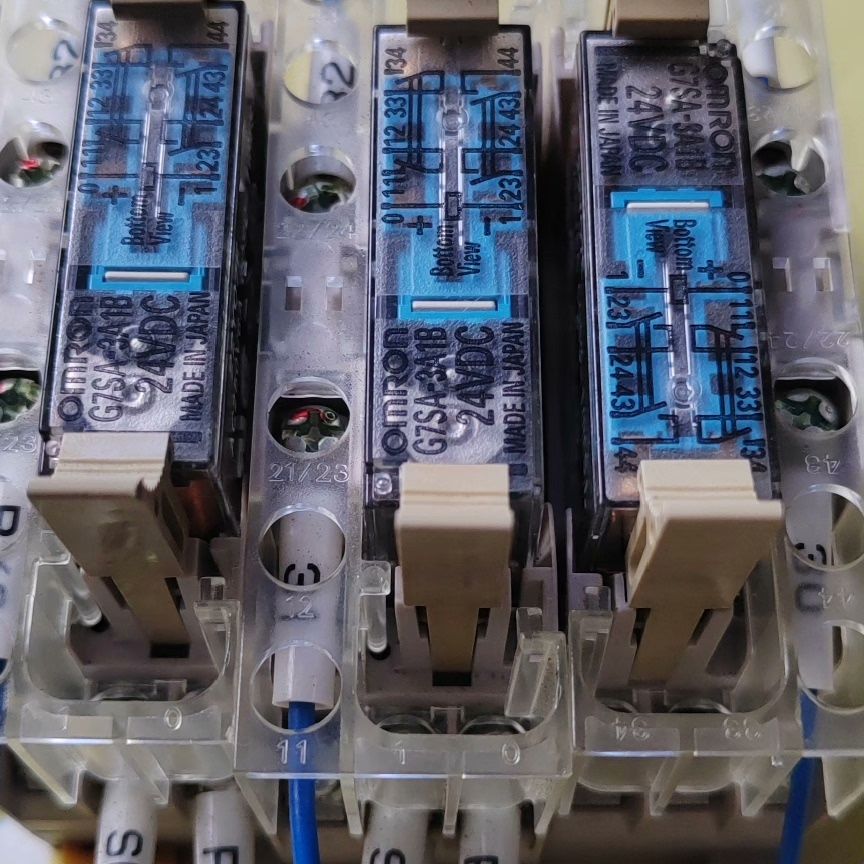 固态继电器G7SA-3A1B DC24V