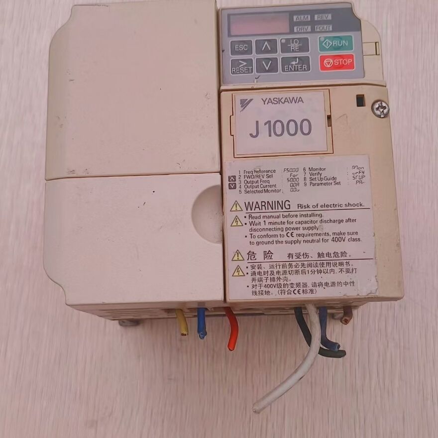 拆机安川CIMR-JB4A0011BBA实物图拍摄包好成