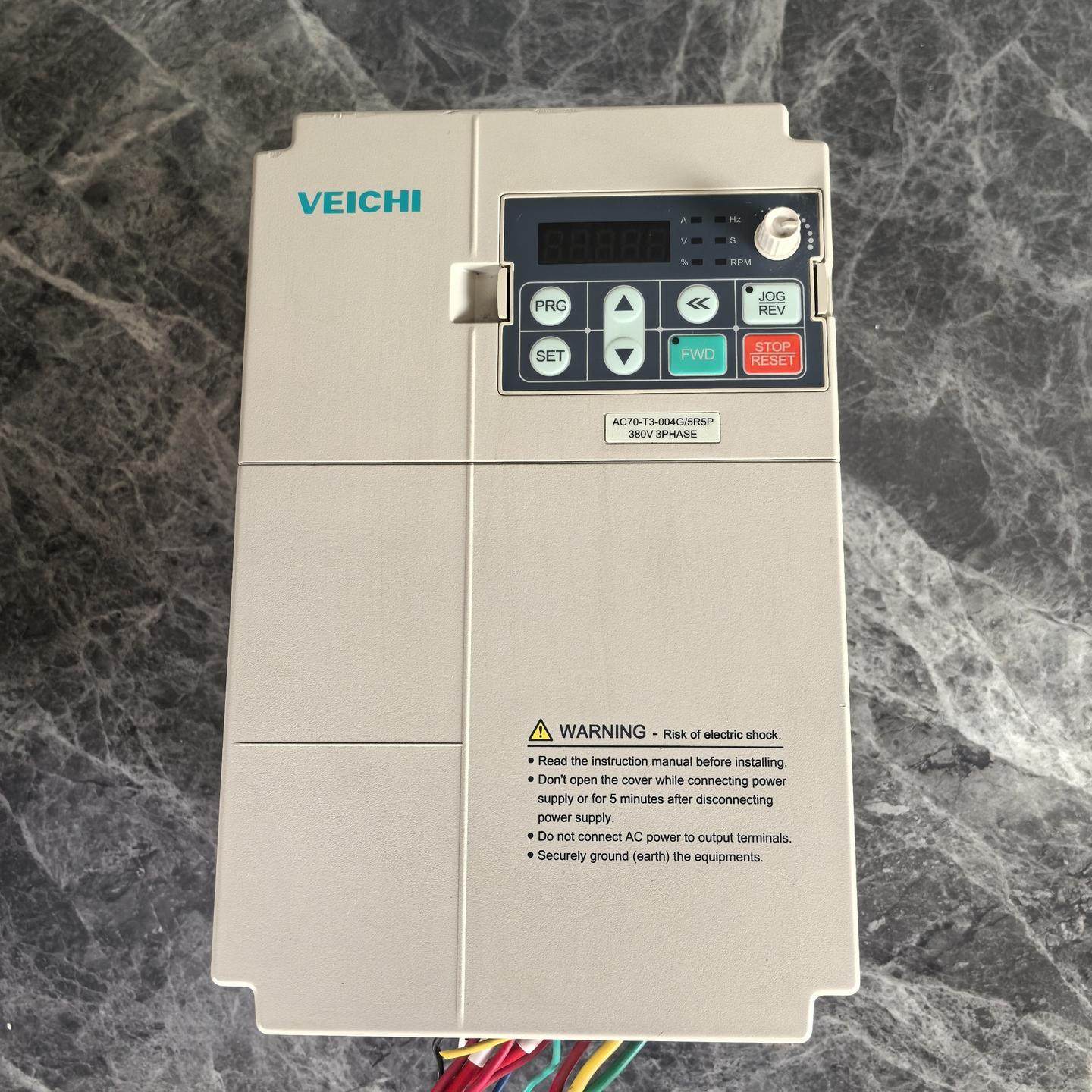 伟创变频器AC70-T3-004G/5R5P.  4KW.