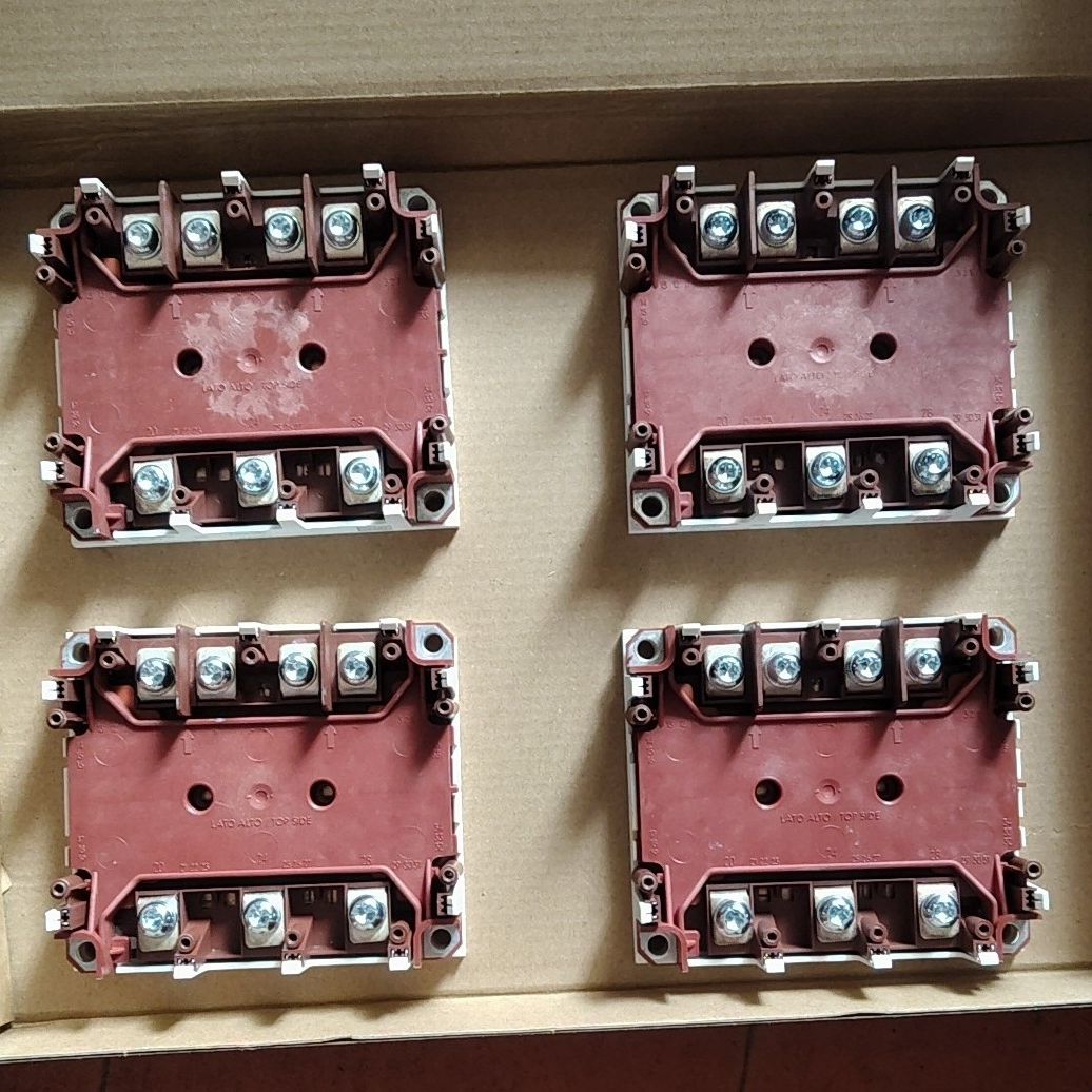 西门康SKiM304GD12T4D IGBT模块 伟肯变频器