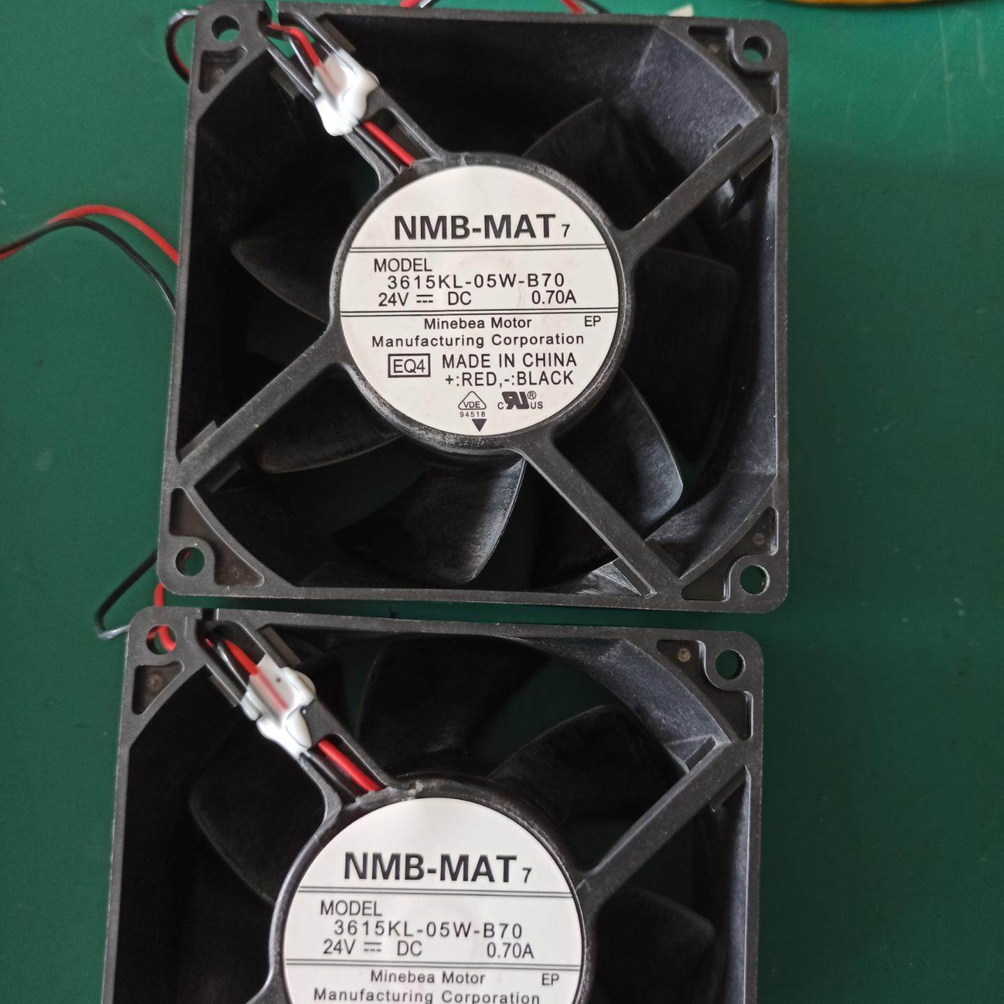 /355系列变频器拆机两线风扇。。。型号看图 包好