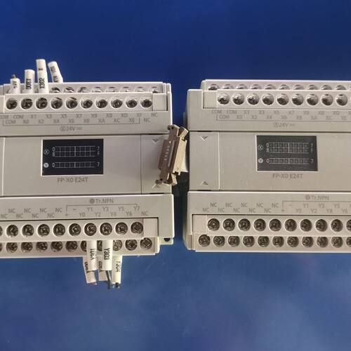 AFPX0E24T-F 扩展模块 拆机 各项