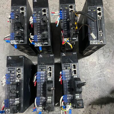 汇川400w驱动器：IS620NS2R8I-Y