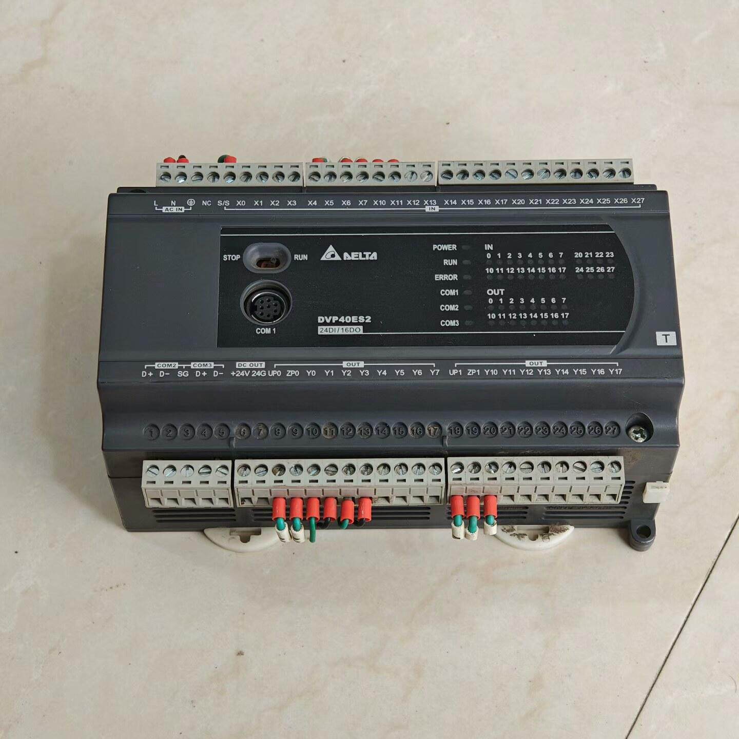 台达PLC DVP40ES200T 实物拍摄 成色漂亮。功能