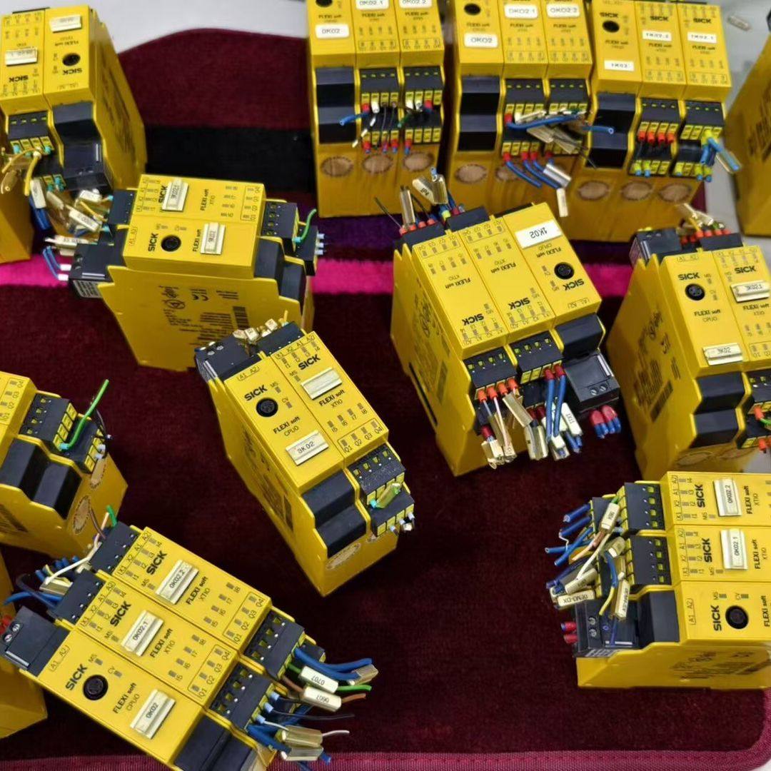 #继电器 出来自SICK西克安全继电器FX3-CPU0模块F