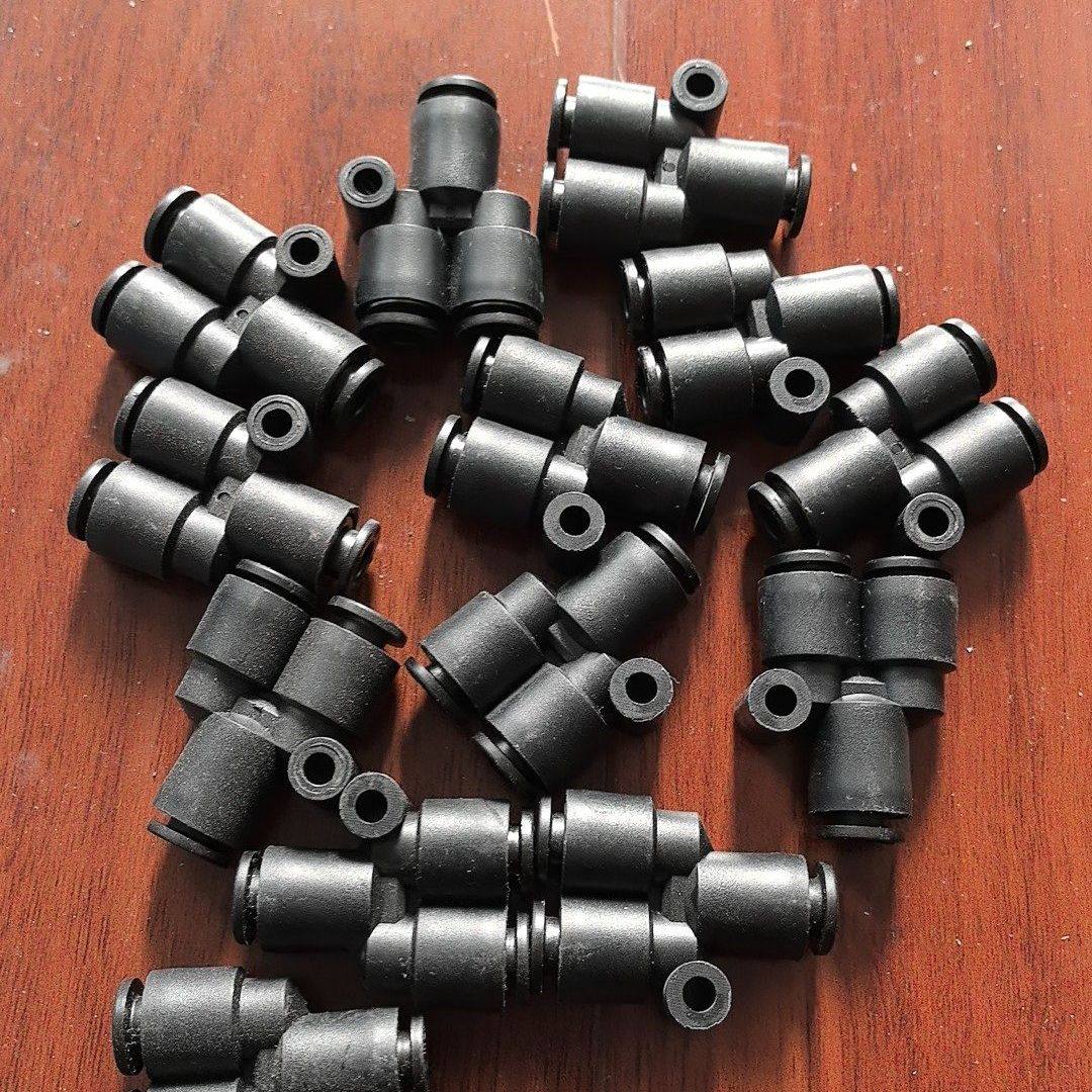 PY6黑色管接头 MVSPC 库存13件 非国产普通