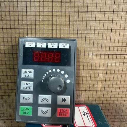 【XINJIE变频器面板VB5N-20P7-S】