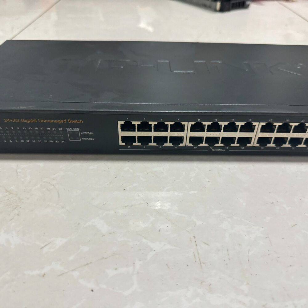 TP-LINK TL-SL1226 24口百兆2口千兆交换机
