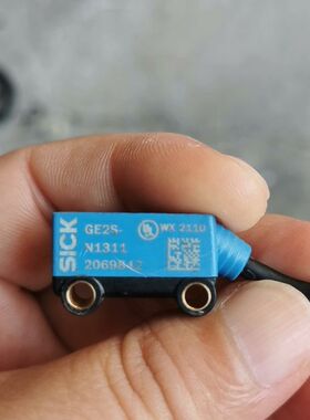 西克光电传感器GE2S-N1311一条。线长20左右