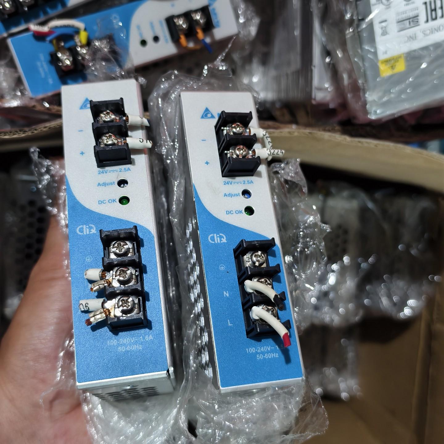 DRP024V060W1AA台达开关电源60W 24V 2.