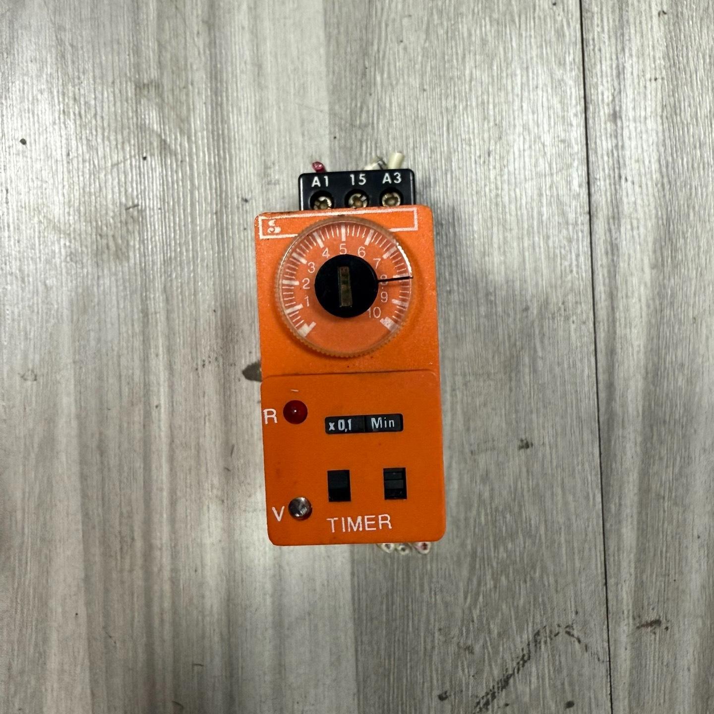 法国Syrelec时间继电器 型号BAR U 支持110V