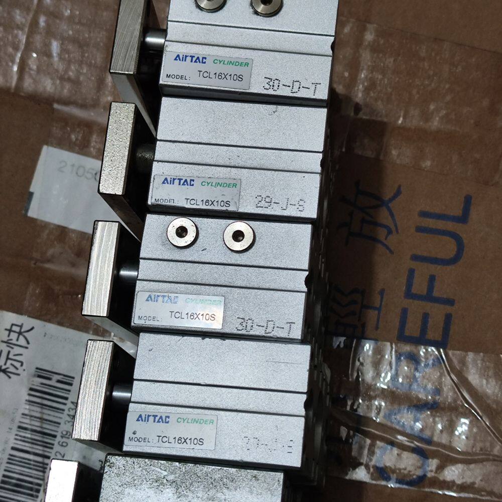 气缸TCL16X10S 功能正常 图片实拍