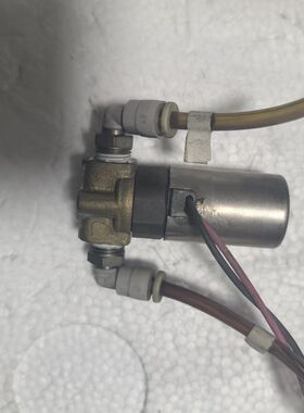 拆机日本电磁阀型号VDW21-5G-2-0
