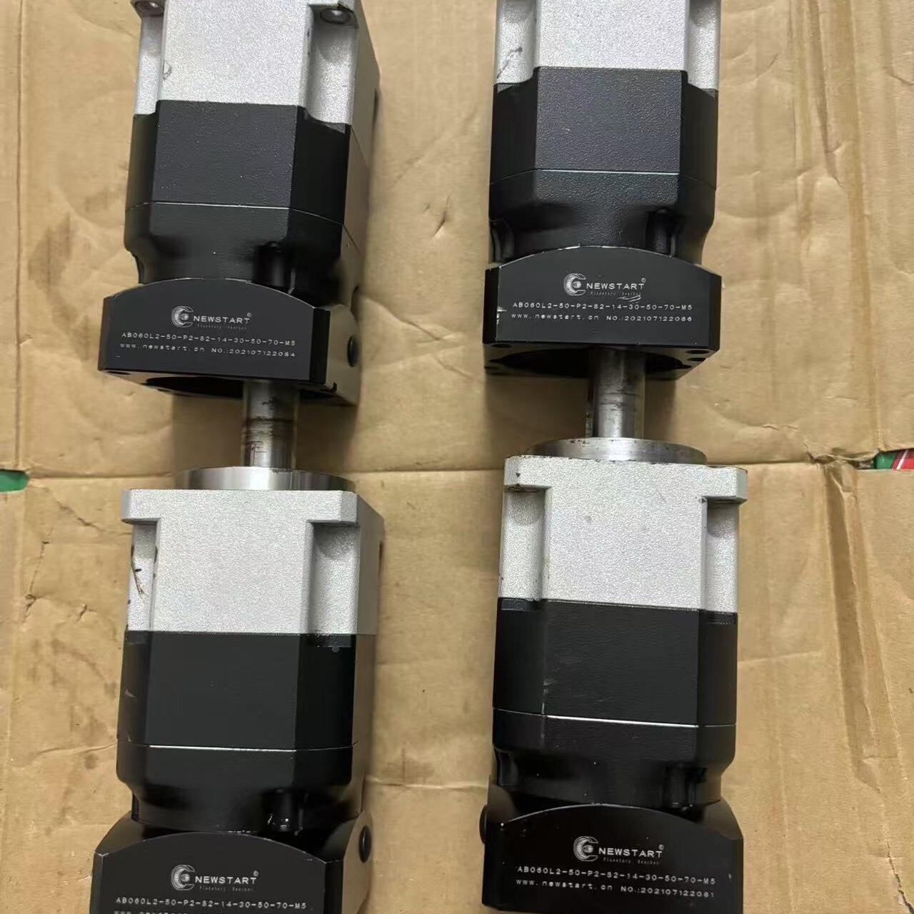 纽氏达特NEWSTART行星减速机 型号AB60L2-50-