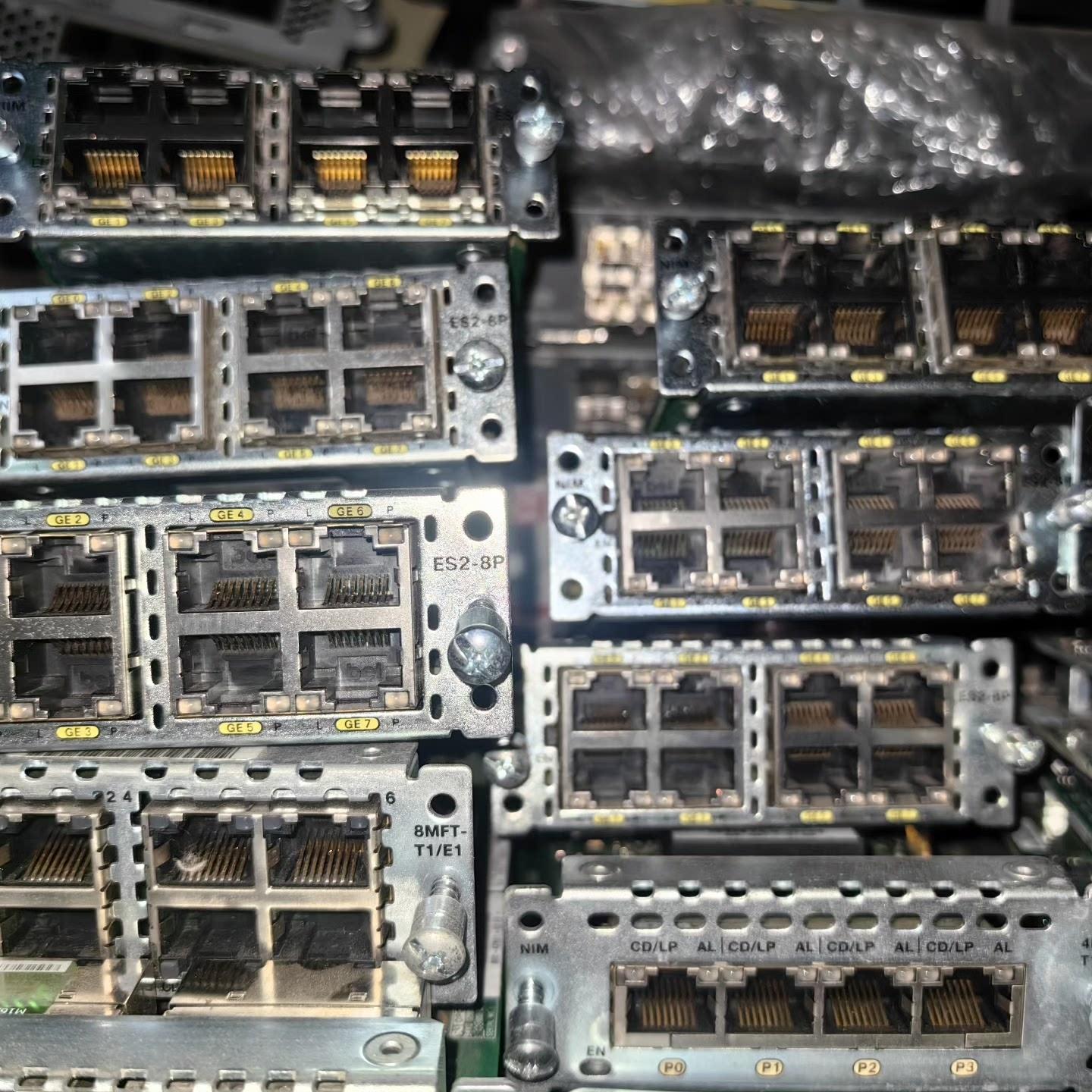 Cisco NIM-ES2-8-P 拆机路由模