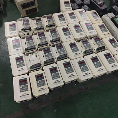 正弦变频器EM303B-2R2G/3R0P 2.2KW/3K