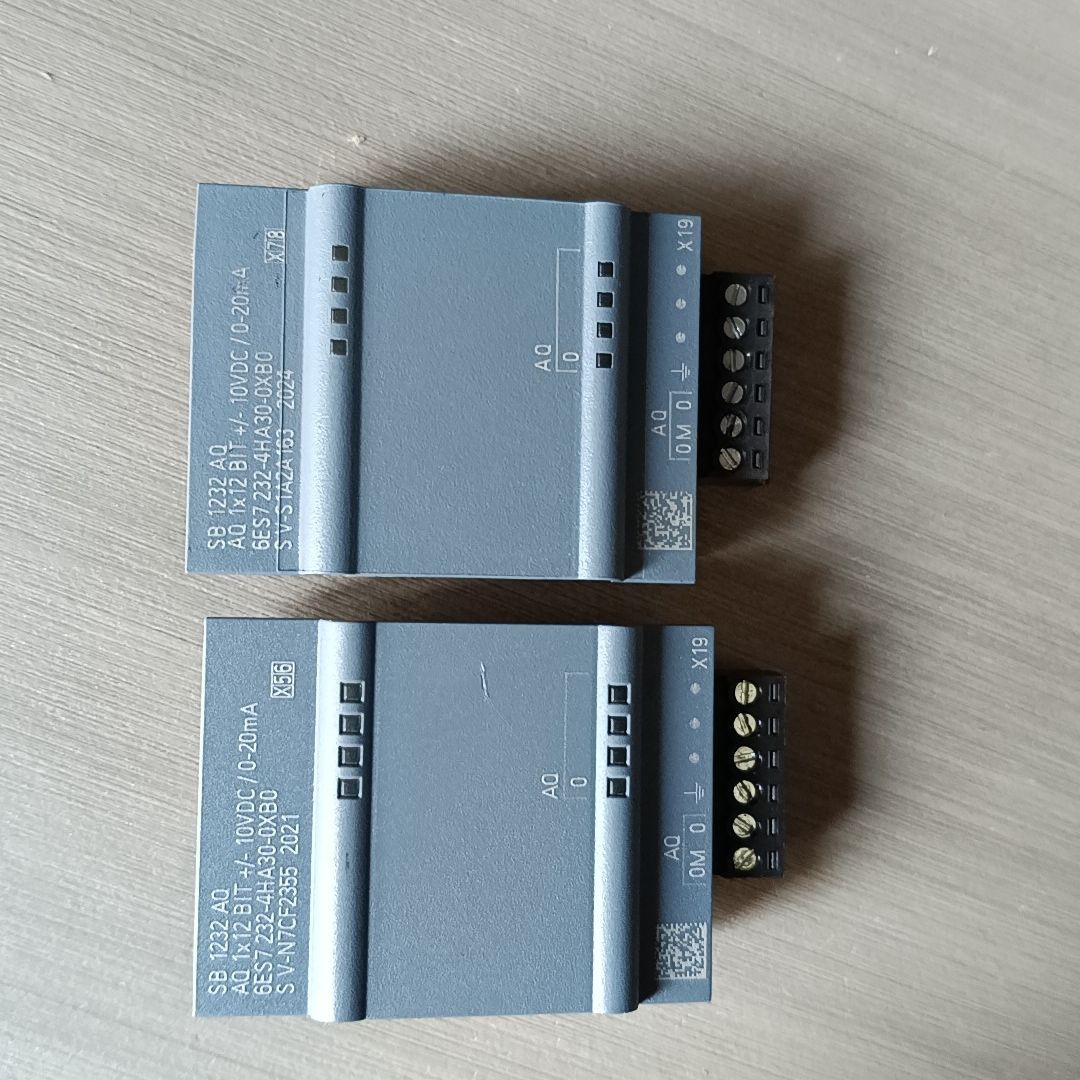 S7232-4HA30-0XB0 6ES7 232-4HA3