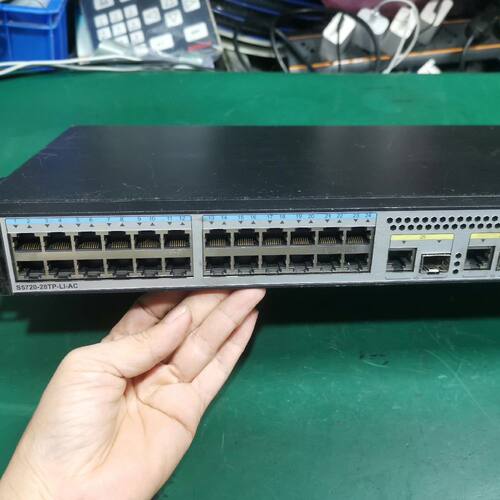 S5720-28TP-LI-AC 24口全千兆 4SF