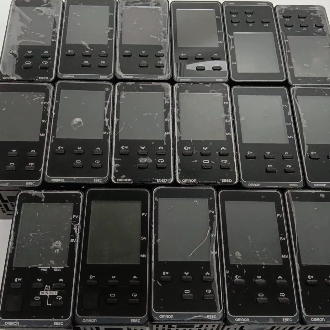 温控器E5EC-QR2ASM-820