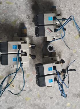 拆机电磁阀ⅤS3114  电压AC100v 能正常