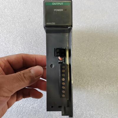 1746-NO4V A模块 实照现货 功能正常 端子非。