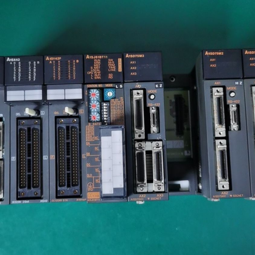 PLC模块出售 型号包括A172SENC、A1SX42、