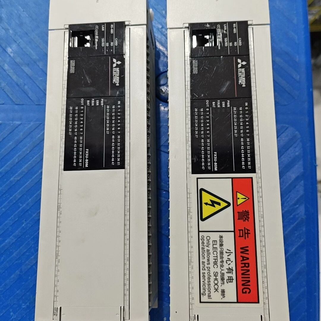 FX5U-80MT/ES PLC 拆机