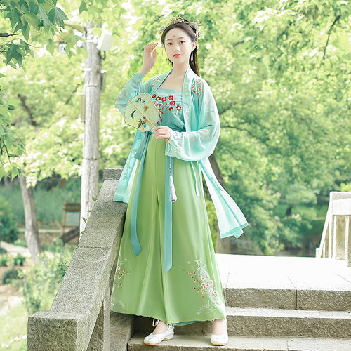 布许刺绣花梅妃抹胸绿色宋制汉服