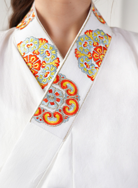 春秋日常新品精工绣花中衣内搭里衣汉服打底百搭男女圆领2025敦煌